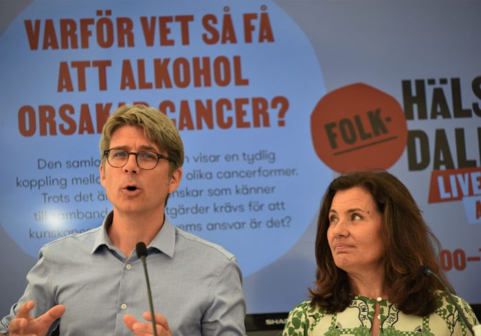Tobias Alfvén, ordförande, Svenska Läkaresällskapet och Ann Carlsson Meyer, VD, Systembolaget